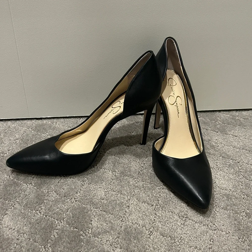 Jessica Simpson Prizma Leather D'Orsay Pumps - Picture 2 of 4